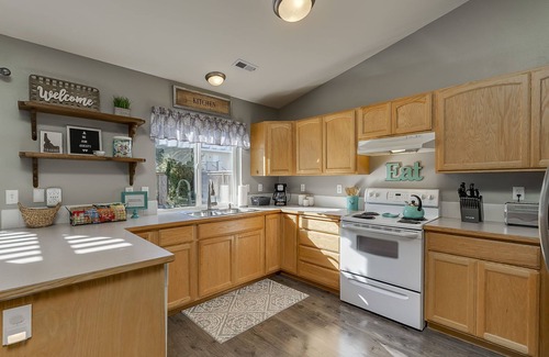 Coeur d'Alene House | Exceptionally Clean and Relaxing Home with all the Amenities!