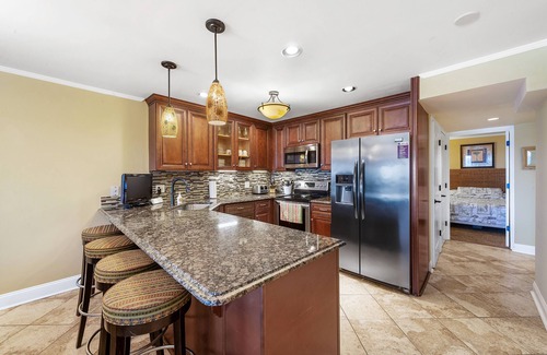 Ocean Drive Condo | EXCEPTIONALLY CLEAN 3BR/3BA OCEANFRONT CONDO-NOVEMBER DATES AVAIL. STARTING 11TH