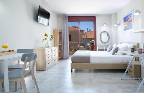 Lefkada House | Excess Pansion