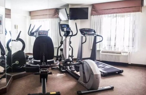 Woodbridge House | Exciting day, Restful night in Woodbridge! Go for the fun!