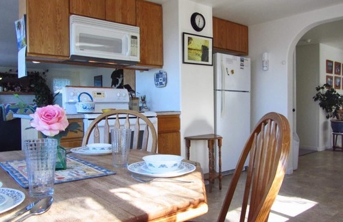 Depoe Bay House | ExcitingView during the StormsWiFiGasFireCovered Parking.Extended stays welcome.