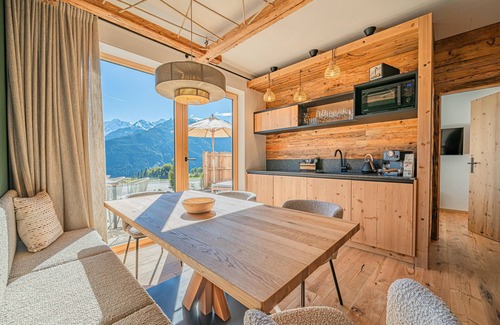 Schonbach Apartment | Exclusive retreat with a feel-good atmosphere