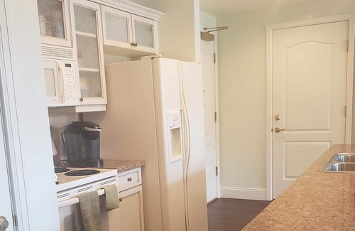 Lake Las Vegas Condo | EXCLUSIVE 2 BDRM 2BATH CONDO WITH LAKE/POOL VIEW IN LAKE LAS VEGAS