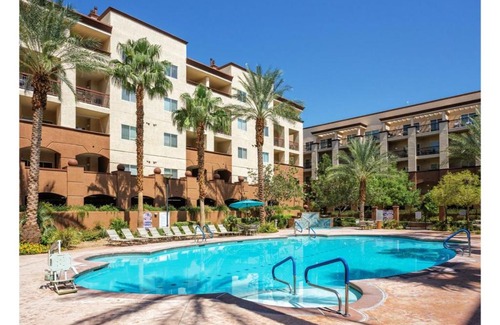 Enterprise Apartment | Exclusive 2BR Condo Retreat, Featuring a Lazy River - Special Offer Now!