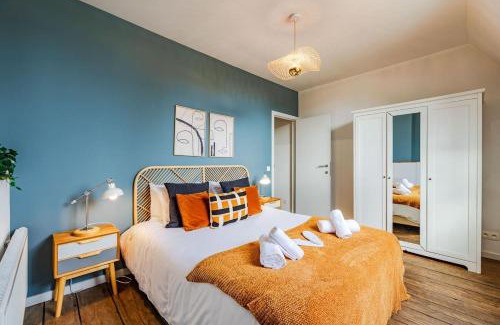 Lower Town Apartment | Exclusive 2BR with UNESCO Views