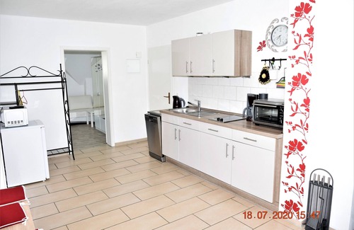 Neppermin Apartment | Exclusive 4-star -2-room apartment on the 1st floor is one of 3 apartments in the house