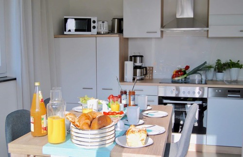 Schwemlingen Apartment | Exclusive 5-star apartment with private garden, terrace with view over the Saar valley
