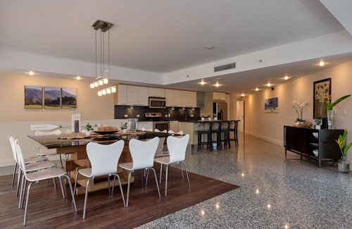 Oranjestad-West Condo | Exclusive 6 Bedrooms Beach Front Condo W/Private Pool