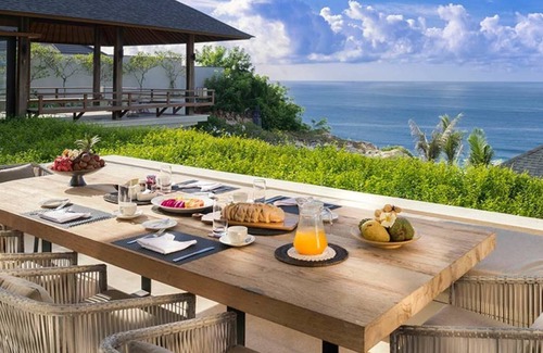 Kutuh Villa | Exclusive Cliffside Retreat – Bali Villa 1083