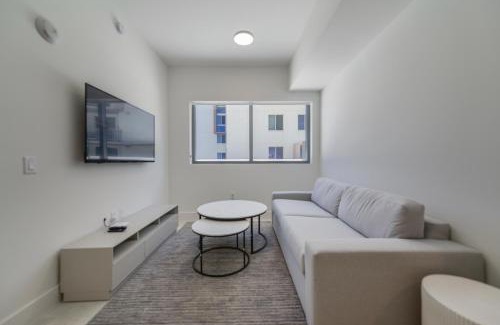 Brickell Apartment | Exclusive Condo in Glamorous Brickell