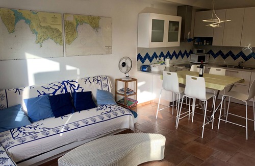 Teulada Villa | Exclusive cottage a few steps from the beach with a view of Tuerredda