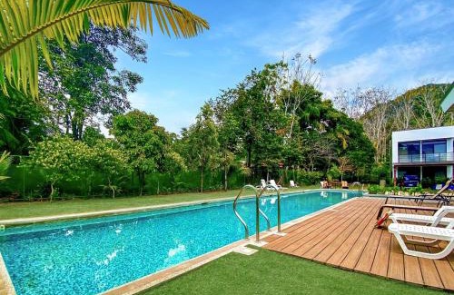 Quebrada Seca Apartment | Exclusive fully equipped Condo with great pool
