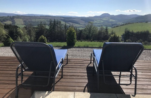 Lewiston House | Exclusive hillside retreat with stunning view and hot tub, ideal for Loch Ness