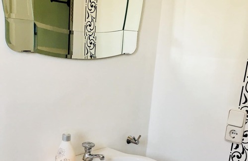Poecking House | Exclusive house with private garden, terrace and balcony - near Lake Starnberg