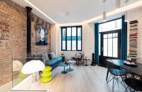 Arts-et-Metiers Apartment | Exclusive Loft in Le Marais with AC