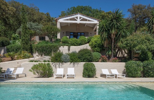 Grimaud Villa | Exclusive Luxury Villa on Stunning Domain in Grimaud
