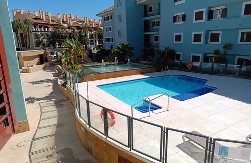 Sotogrande Apartment | EXCLUSIVE LUXURY APARTMENT IN FRONT LINE PORT - ISLA CAREY, SOTOGRANDE