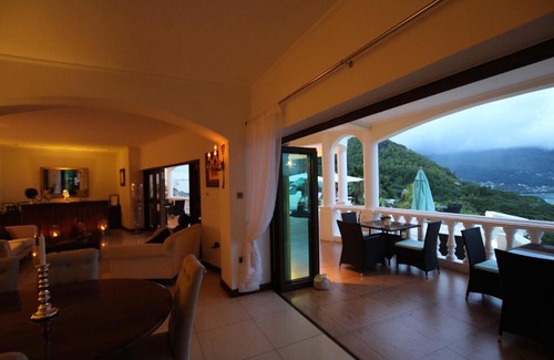 Glacis Villa | Exclusive Luxury In Paradise