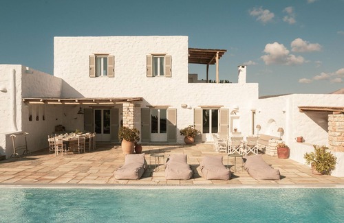 Paros Villa | Exclusive Luxury Villa with Pool and Sea on Voutakos Beach