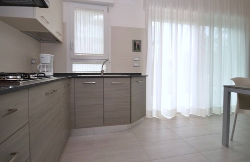 Bibione Lido dei Pini Villa | Exclusive modern villa with private garage and fenced garden