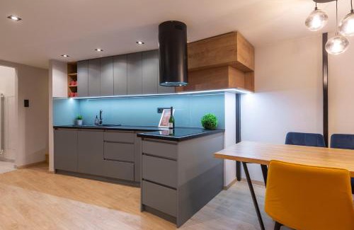 Erzsebetvaros Apartment | Exclusive New York Residence in the Heart of Budapest