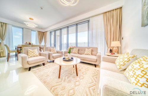 Dubai Apartment | Exclusive Offer Best Price for Stunning 3BR Stay by Deluxe Holiday Homes