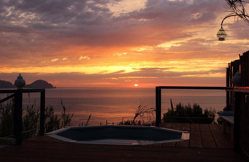 Le Forna Villa | EXCLUSIVE Pool and Garden Villa Sunset Seaview