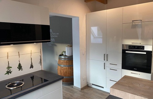 Buergstadt Apartment | Exclusive vacation apartment (125sqm) with beautiful roof terrace for 6 people
