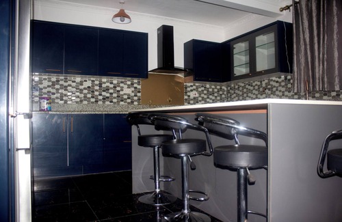 Teshie House | Exclusive Villa - 5str Hideout, Private Pool, Wifi
