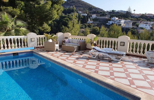 Almunecar Villa | Exclusive villa with private pool and gym