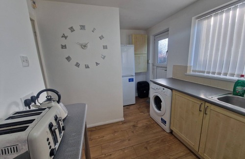 Wallsend House | Executive 2-Bedroom House in Wallsend