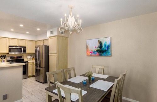 Scottsdale Ranch House | Executive 2 bedroom condo in the Raquet Club