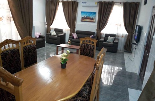 Kumasi Apartment | Executive 2 Bedrooms Apartment