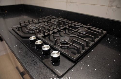 Accra Apartment | Executive 3-Bed Furnished Apartment in Kwashieman