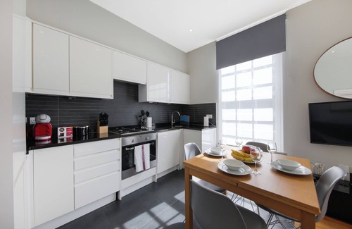 Euston Apartment | Executive 3 Bedroom Apartment in Central London FREE WIFI