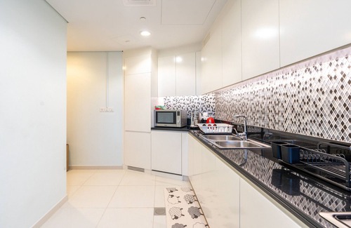 Downtown Dubai Apartment | Executive 3BR Apartment with High-End Amenities