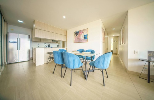 Buenos Aires Apartment | Executive 4-Bedroom Apartment in El Poblado w/Epic Views, Modern Building