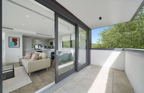 Bermondsey Apartment | Executive Apartments in Bermondsey FREE WIFI & AIRCON by City Stay Aparts London