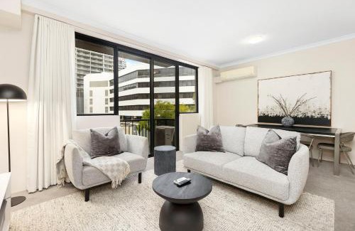 East Perth Apartment | Executive Elegance Stylish 1br Suite On Hay St