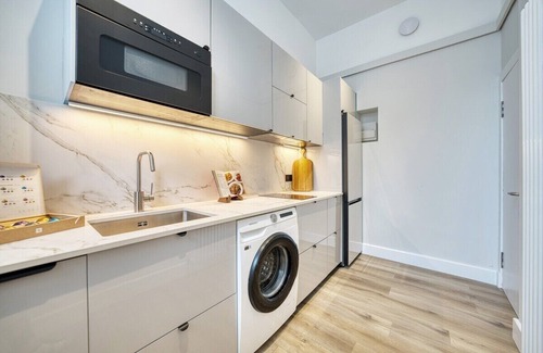 East End Apartment | Executive Family Studio