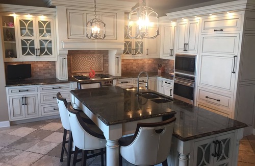 Mound House | Executive Home on Lake Minnetonka with all the amenities