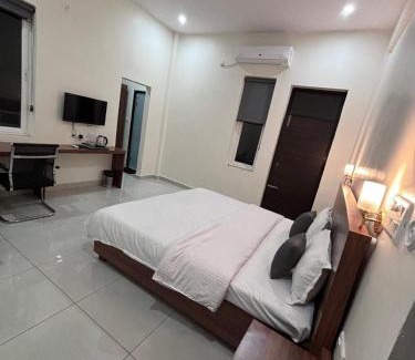 Gomti Nagar House | Executive House