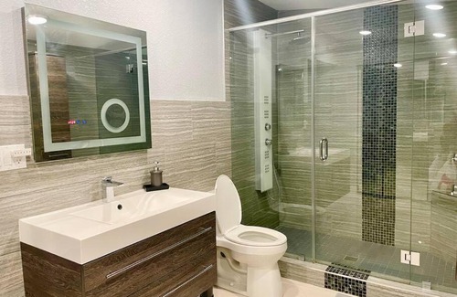 Flagami House | Executive House Miami, Close to Airport, Beach