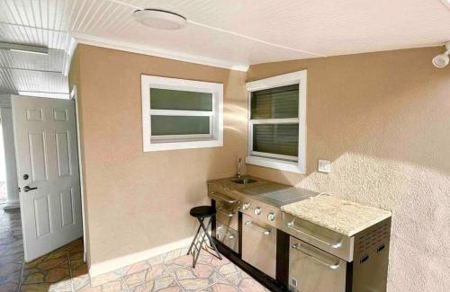 Flagami House | Executive House Miami, Close to Airport, Beach