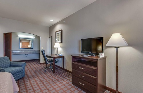 Cushing Hotel | Executive Inn and Suites Cushing