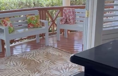 Work Hall Apartment | Executive Loft Apartment with Ocean View