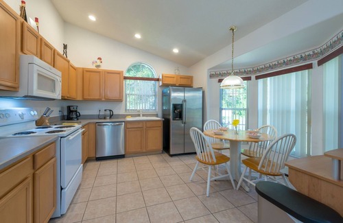 Indian Point Villa | Executive Private Disney Villa, 30 ft Pool, Spa, King, HD TV, Netflix, Wifi