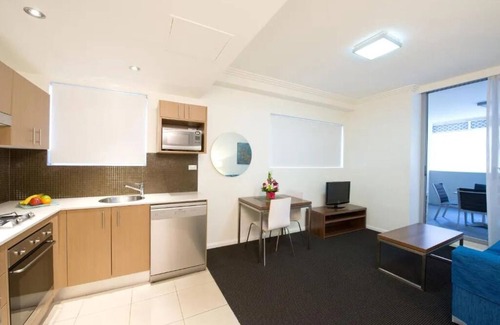 Haymarket Apartment | EXECUTIVE Studio w/Private Balcony at Cunningham Street, Sydney CBD