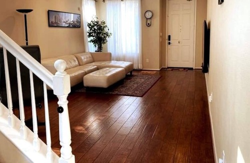 Goleta House | Executive Vacation home near beach &UCSB