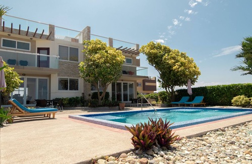 Mirador San Jose Villa | Executive villa with ocean view